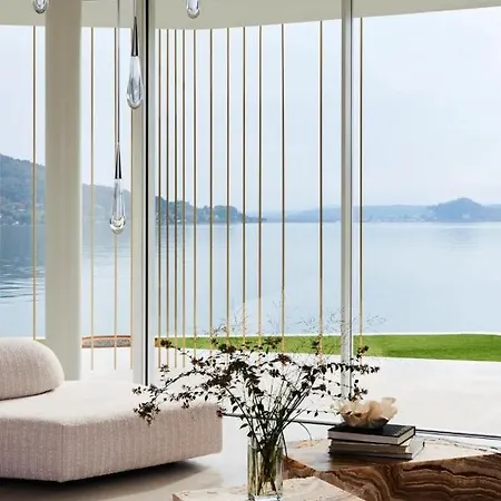 Di Lusso Sul Lago Maggiore Con Darsena Privata Willa